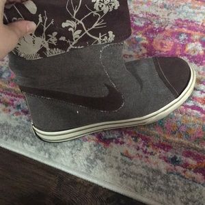 Canvas Nike boots